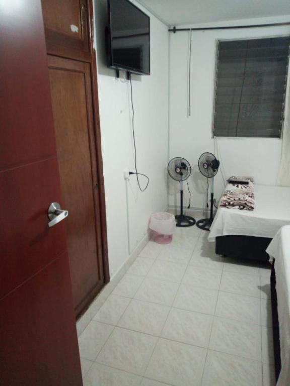 Hostal Dante 산힐 외부 사진
